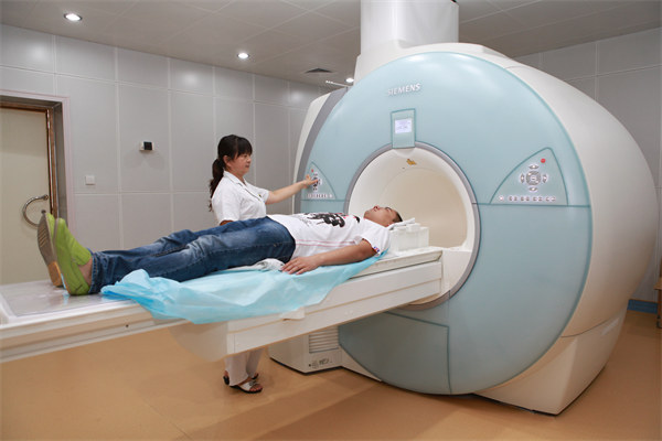 核磁1.jpg 核磁1.jpg